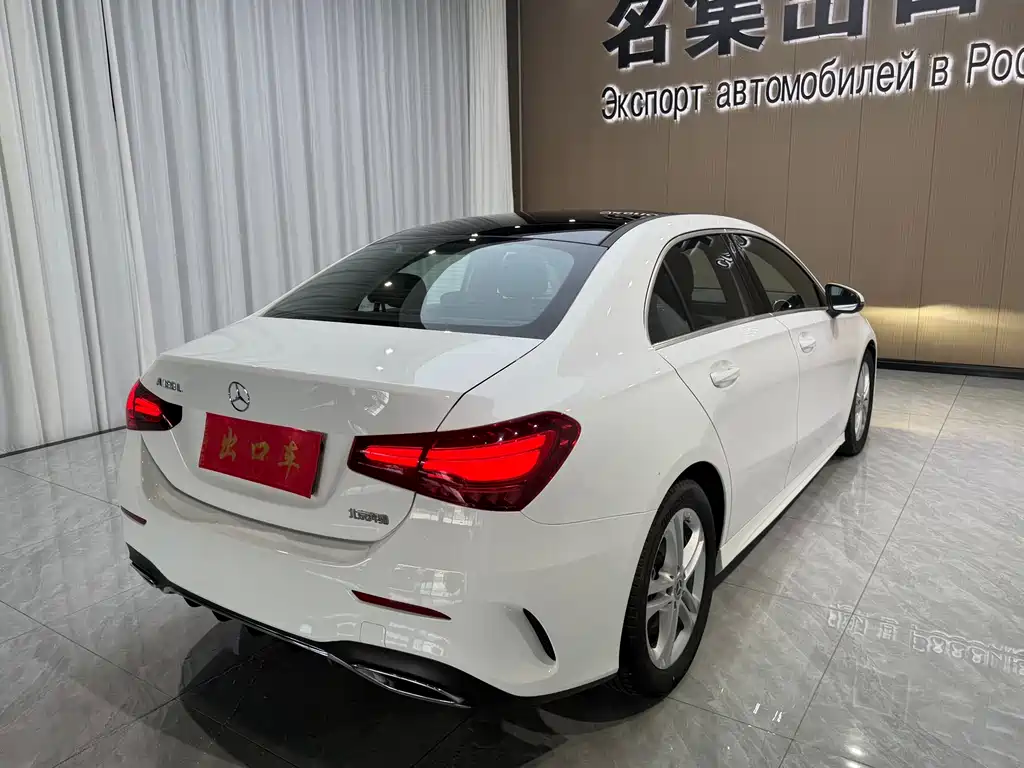 Mercedes-Benz A-Class 2023 — фото 4