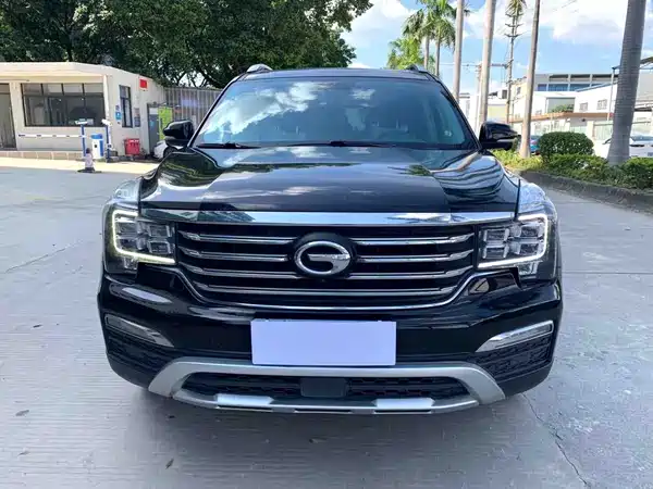 GAC Trumpchi GS8 2017