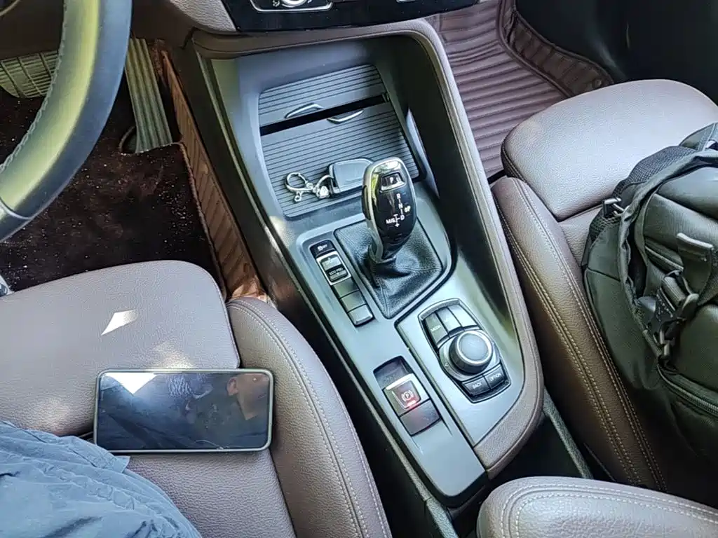 BMW X1 2020 — фото 14