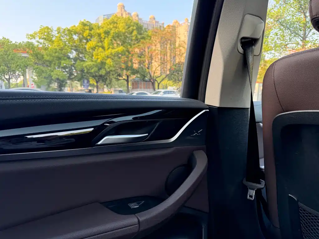 BMW X3 2019 — фото 13