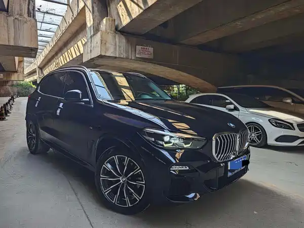BMW X5 2022