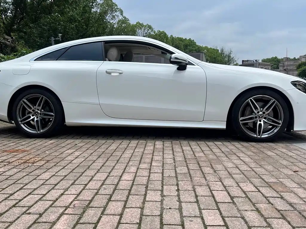 Mercedes-Benz E-Class 2020