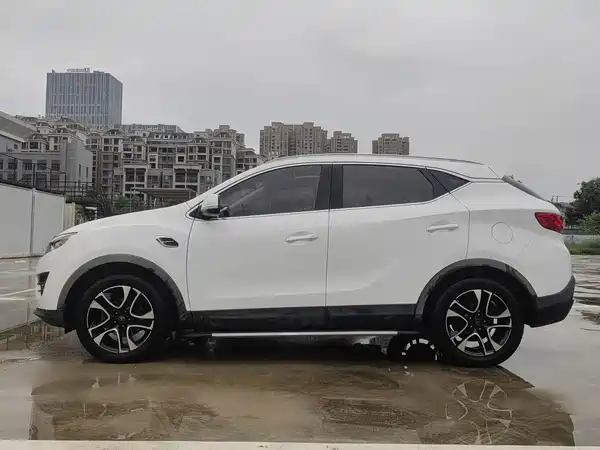 Soueast DX7 2016