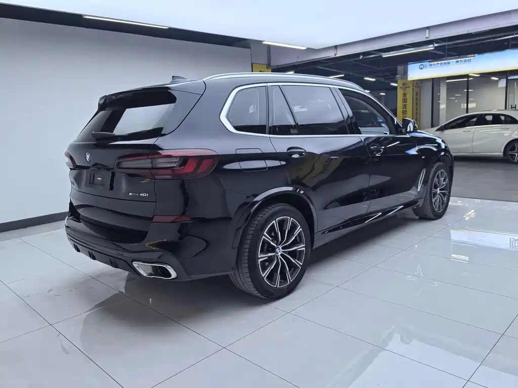 BMW X5 2023