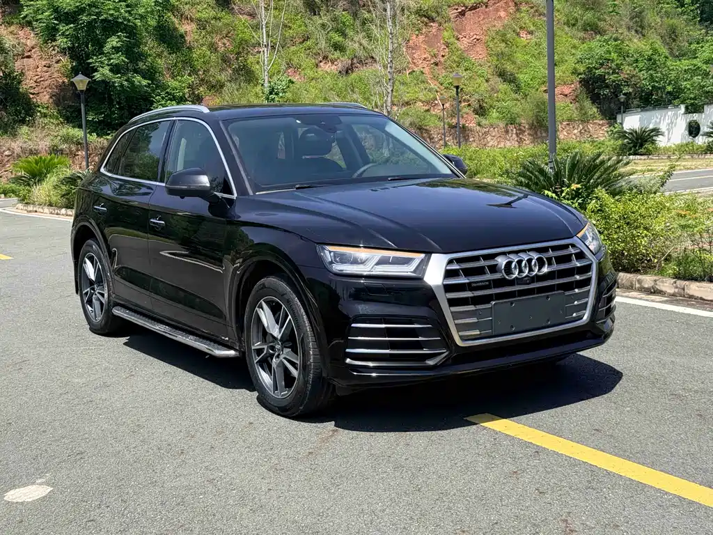 Audi Q5L 2019 — фото 3