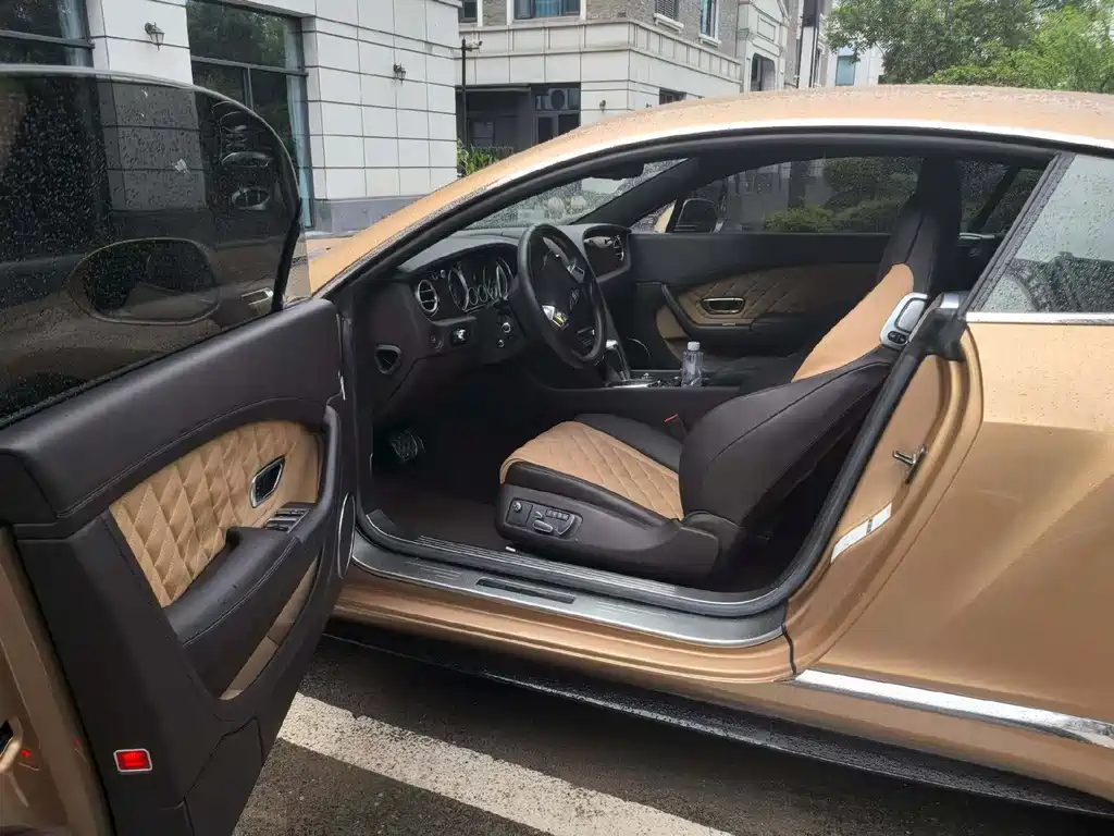 Bentley Continental 2017