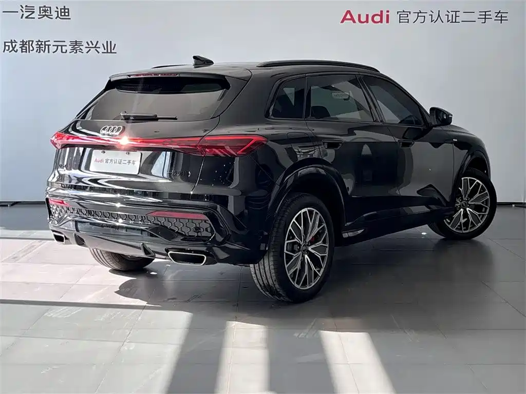 Audi Q5L 2026 — фото 4