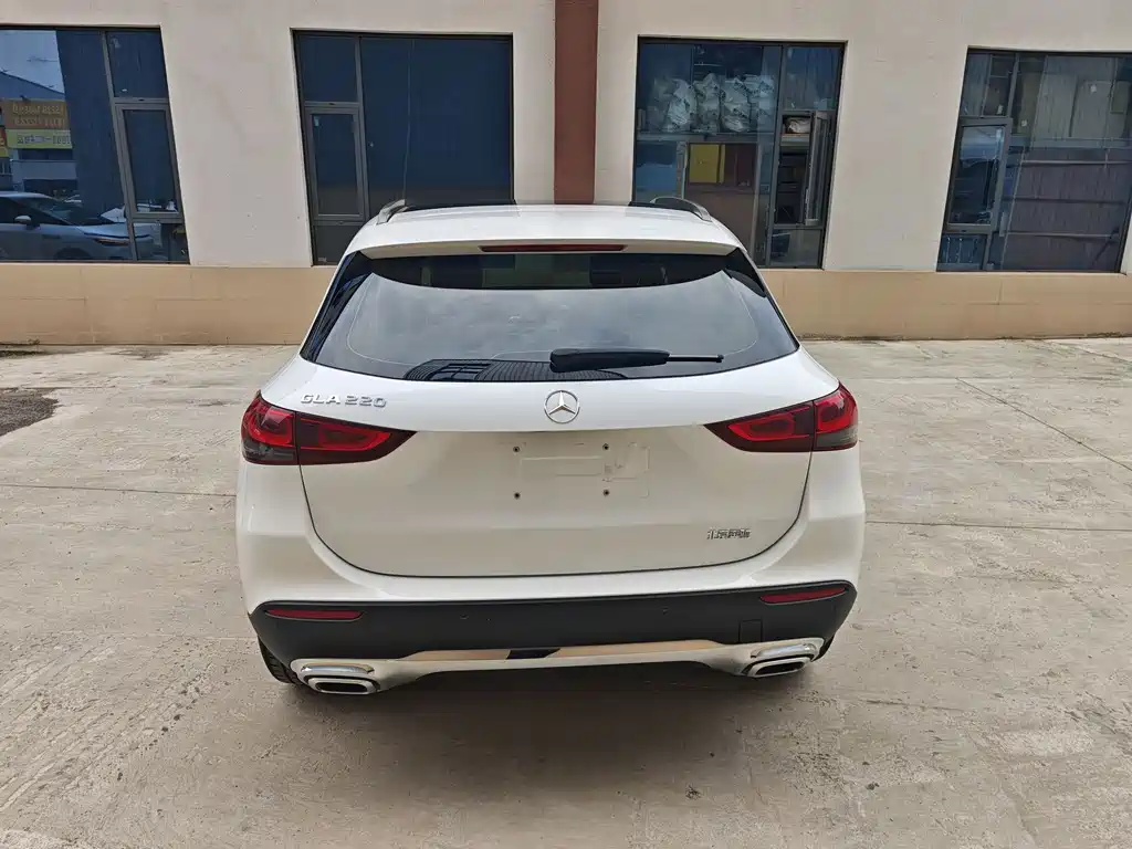 Mercedes-Benz GLA 2022