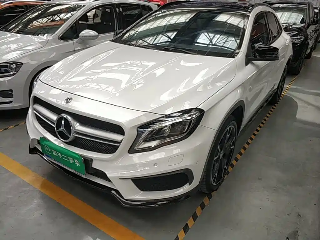 Mercedes-Benz GLA 2017 — фото 1