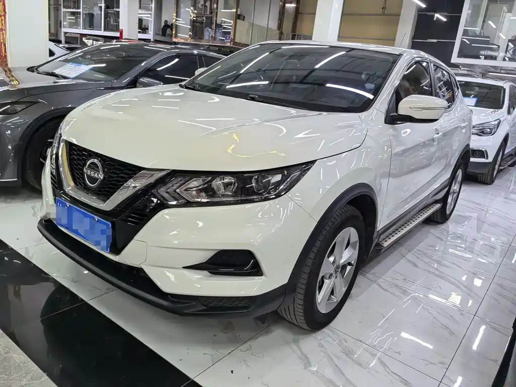 Nissan Qashqai 2023 — фото 1