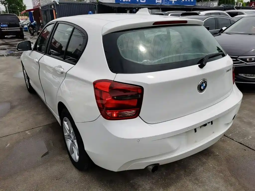 BMW 1 Series 2014 — фото 23