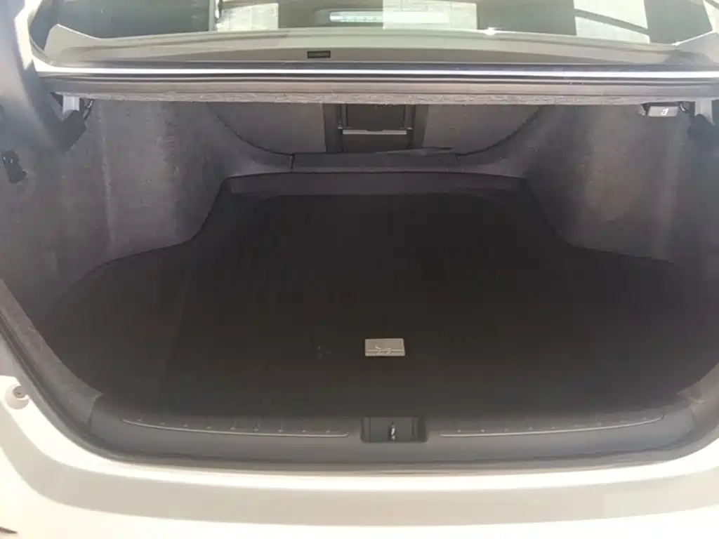 Honda Accord 2022 — фото 15