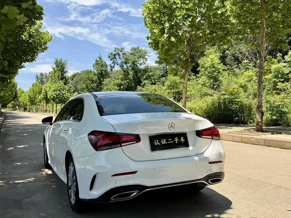 Mercedes-Benz A-Class 2020 — фото 8