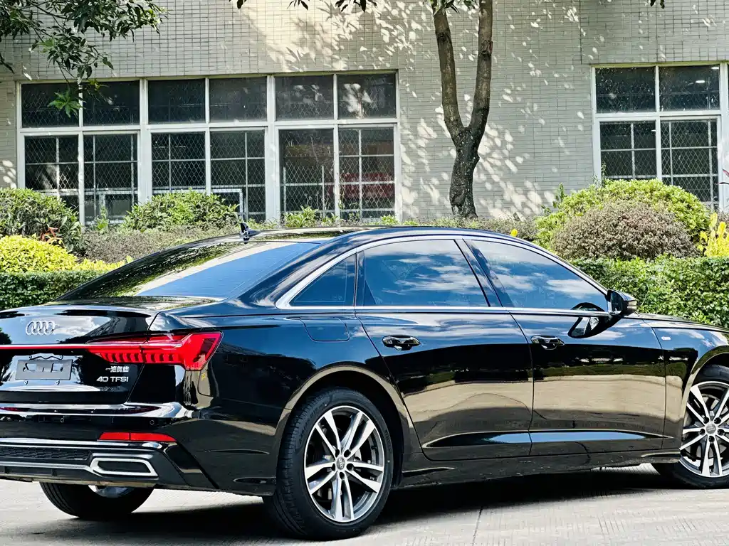 Audi A6L 2021
