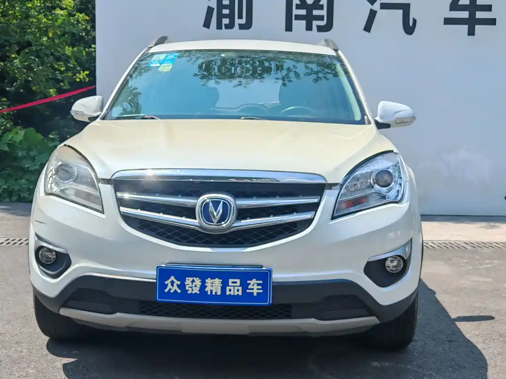 Changan CS35 2015 — фото 2