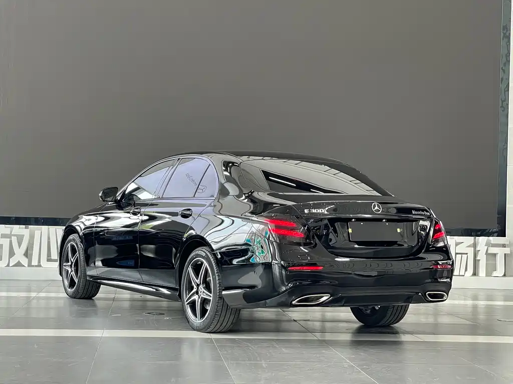 Mercedes-Benz E-Class 2020 — фото 4