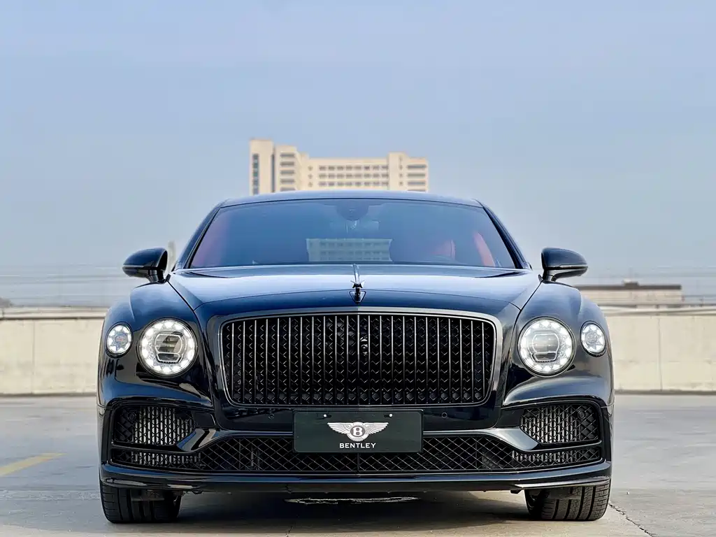 Bentley Flying Spur 2022 — фото 3