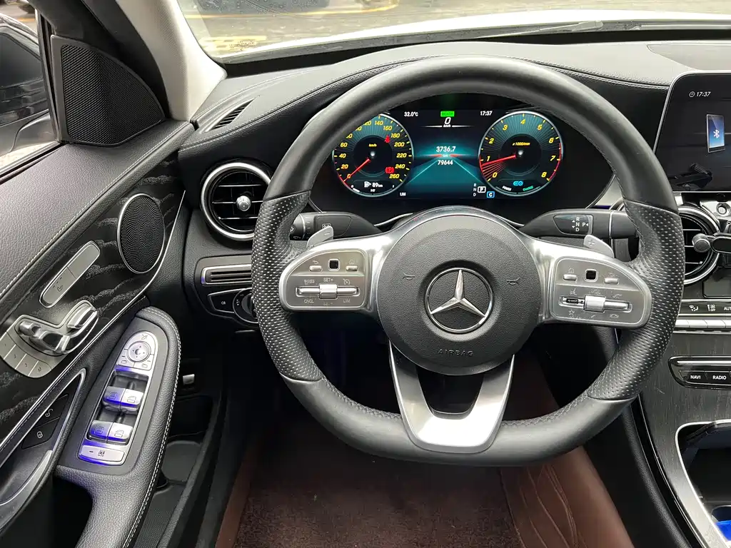Mercedes-Benz C-Class 2020 — фото 6