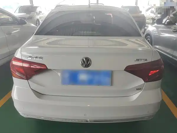 Volkswagen Jetta 2019
