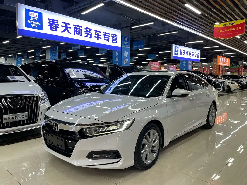 Honda Accord 2019 — фото 1