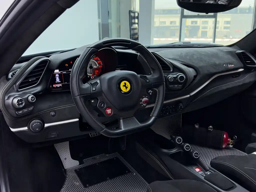 Ferrari 488 2016 — фото 23