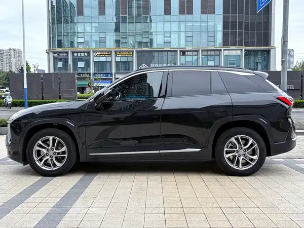 NIO ES6 2020