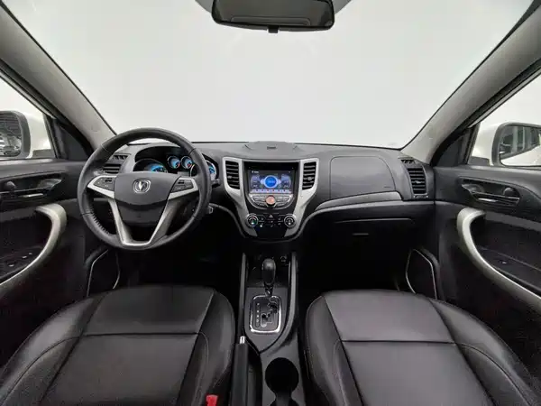 Changan CS35 2014