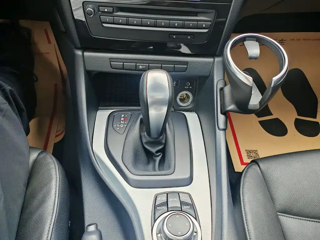 BMW X1 2014 — фото 19