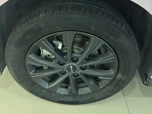 BYD e7 2025