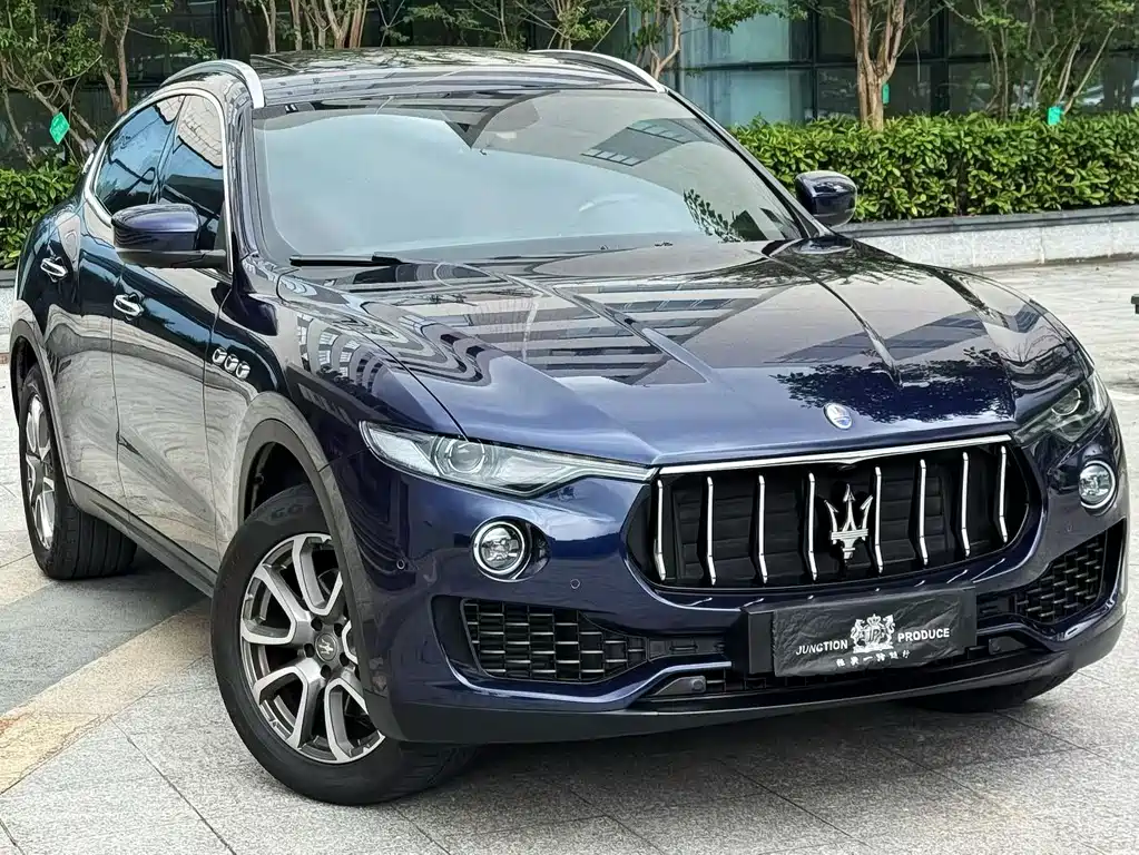 Maserati Levante 2019 — фото 1