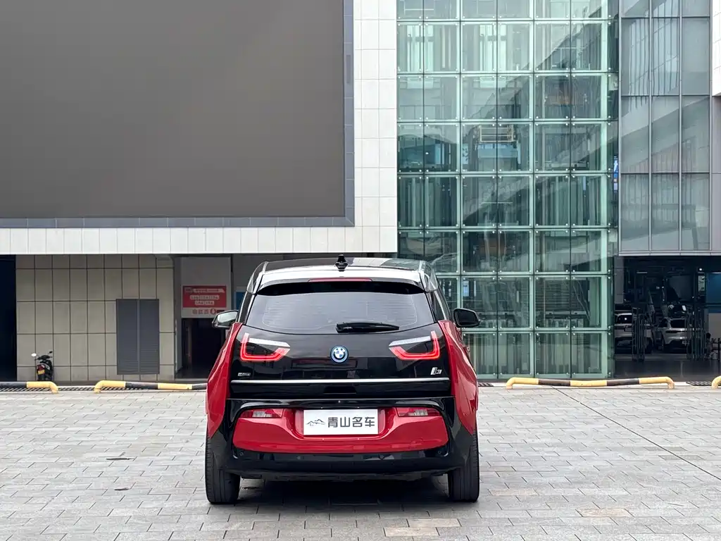 BMW i3 2019 — фото 16