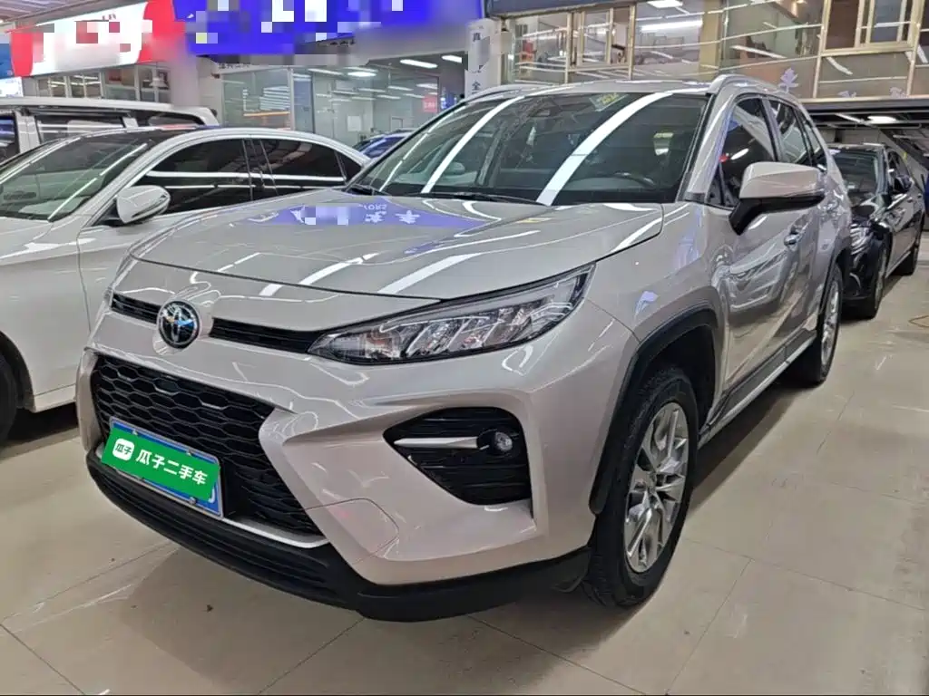Toyota Wildlander 2020 — фото 1
