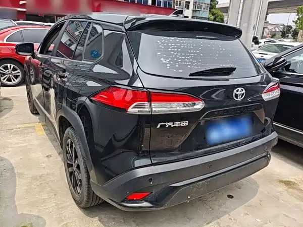 Toyota Frontlander 2023