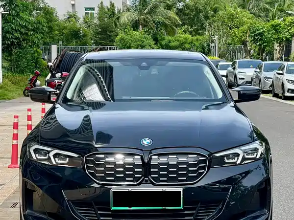 BMW i3 2022