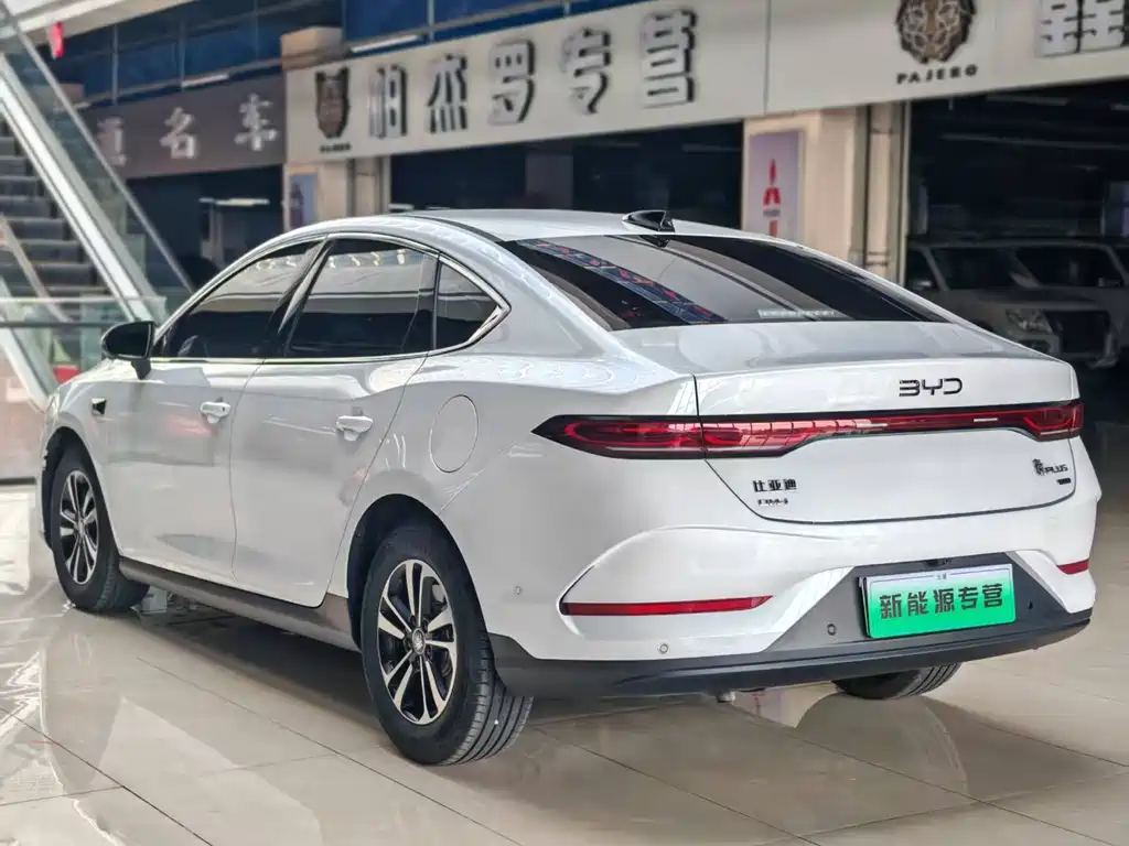 BYD Qin PLUS 2025 — фото 5