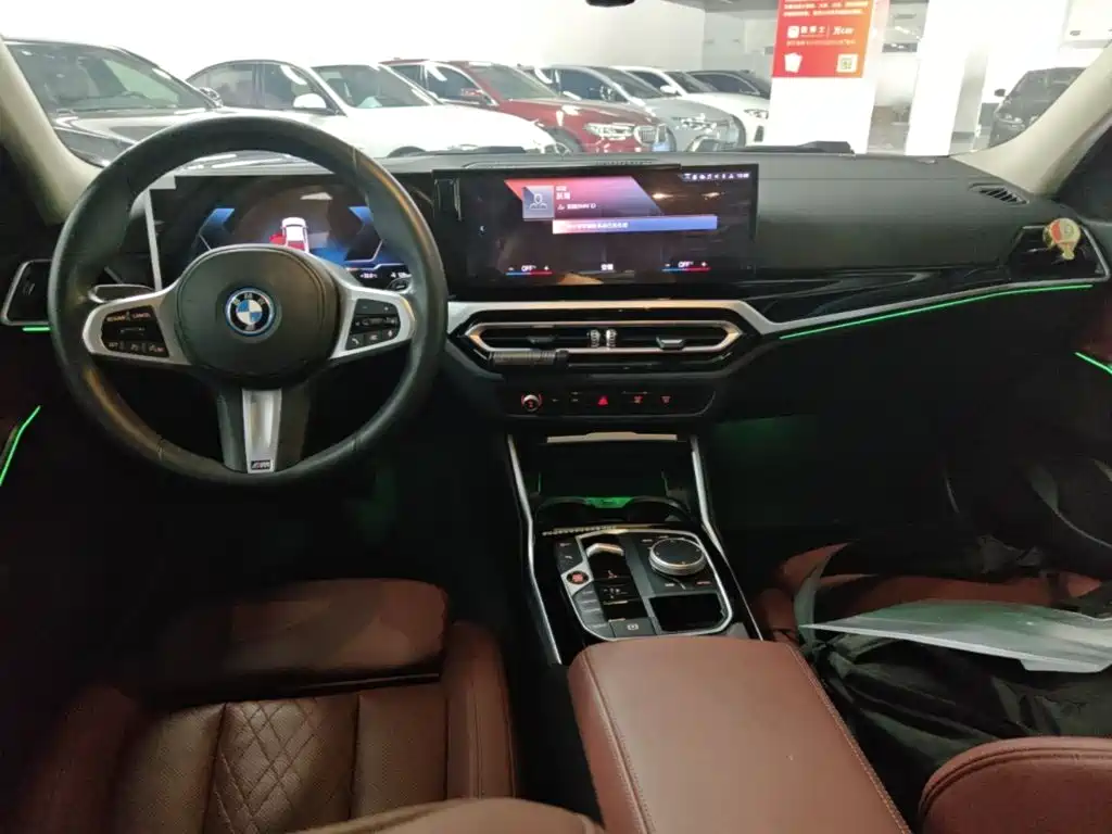 BMW i3 2022 — фото 10