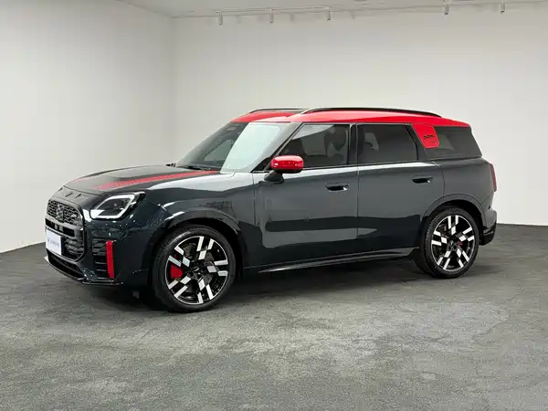 MINI JCW COUNTRYMAN 2024