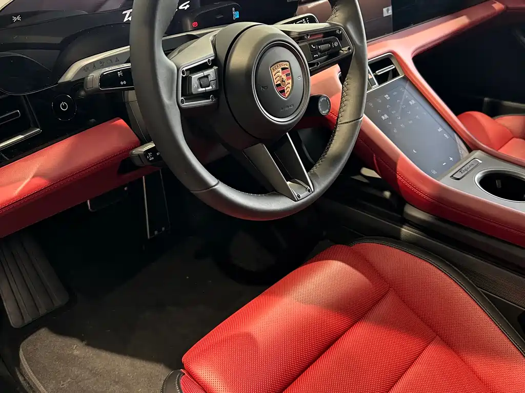 Porsche Taycan