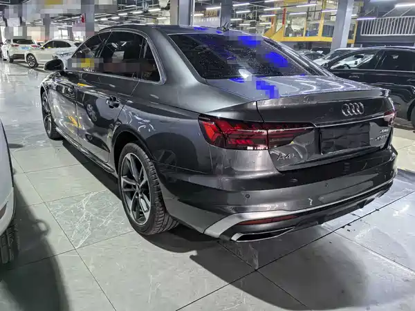 Audi A4L 2022