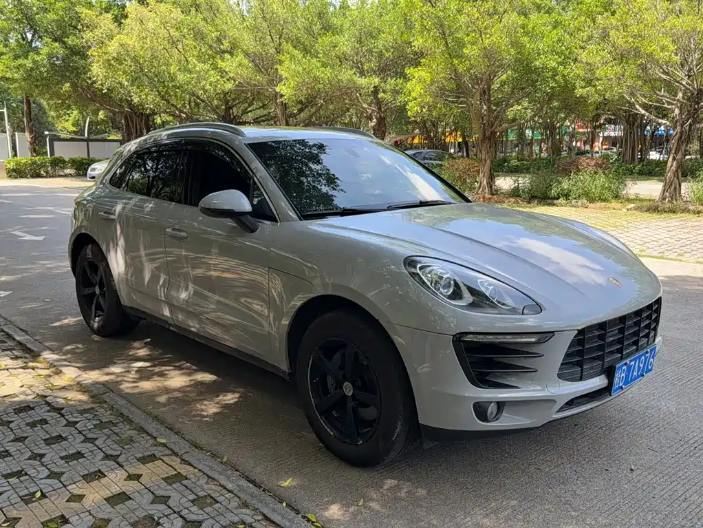 Porsche Macan 2014 — фото 25
