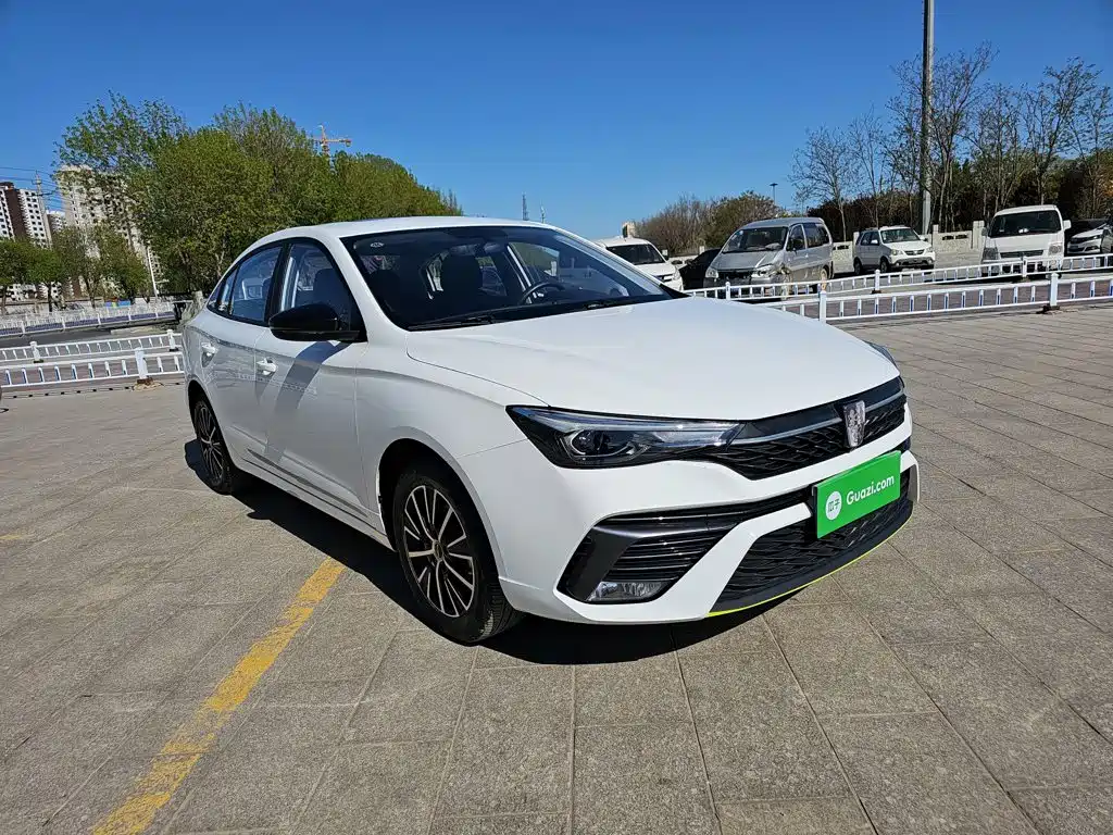 Roewe i5 2023 — фото 12