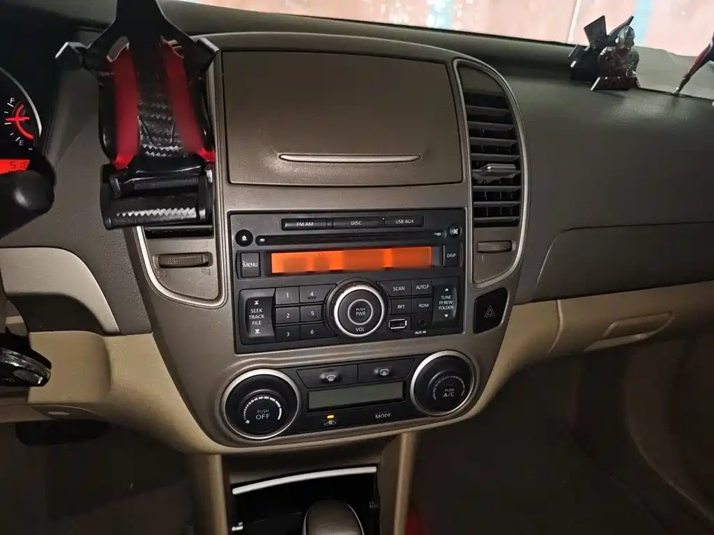 Nissan Sylphy 2015 — фото 6