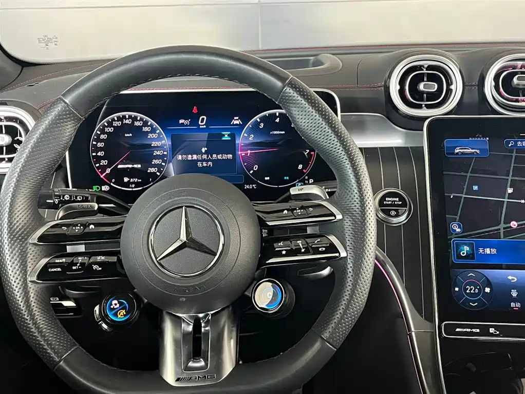 Mercedes-Benz GLC AMG 2025 — фото 15