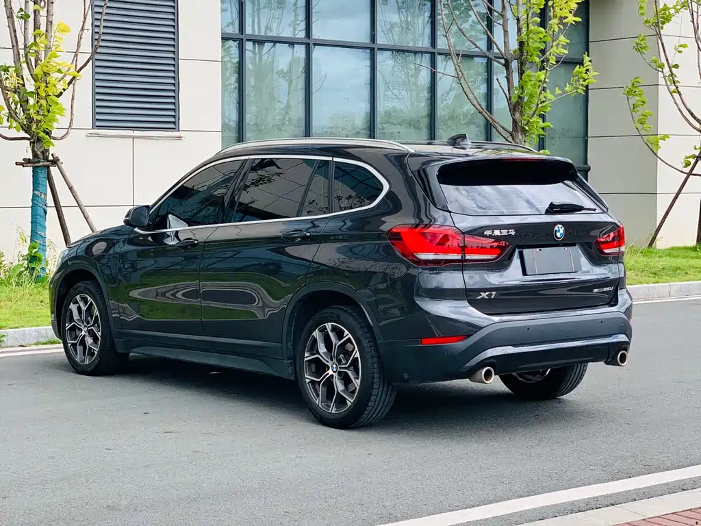 BMW X1 2021
