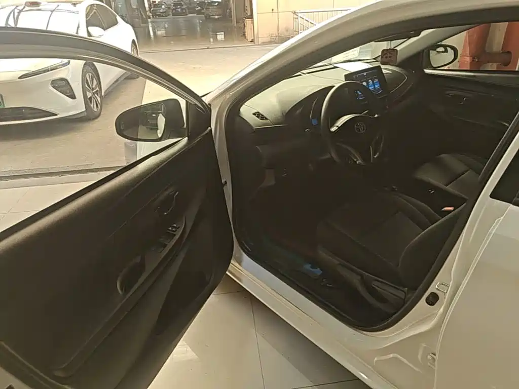 Toyota Vios FS 2022 — фото 16