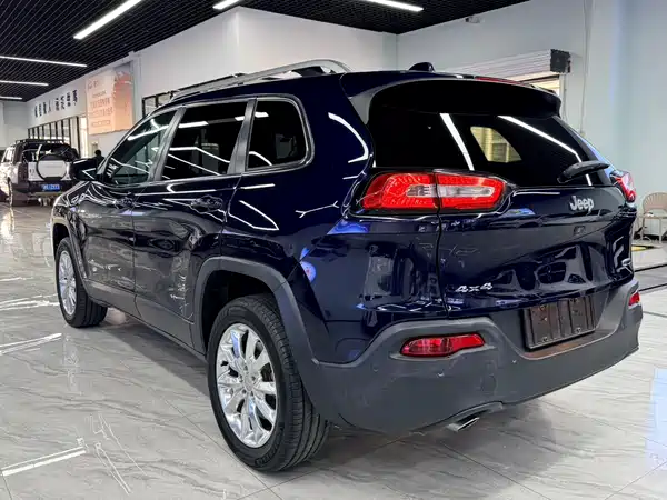 Jeep Cherokee 2014