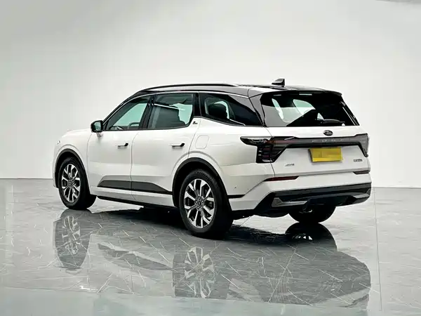 Ford Edge 2023