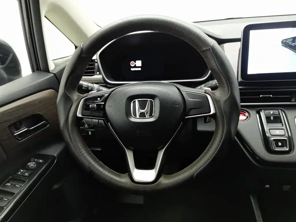 Honda Odyssey 2023 — фото 11