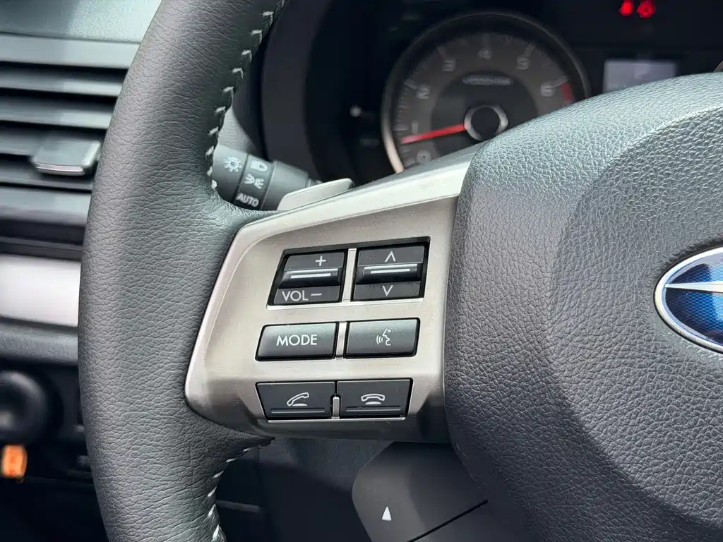 Subaru Forester 2015 — фото 33