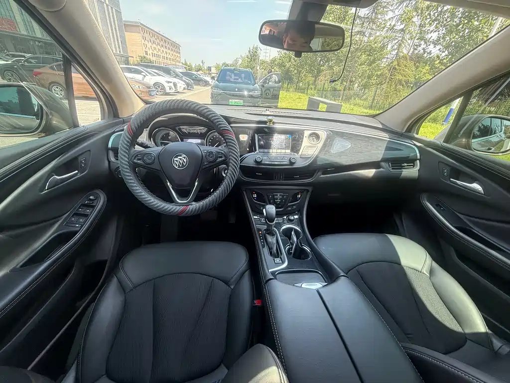 Buick Envision Plus 2016 — фото 4